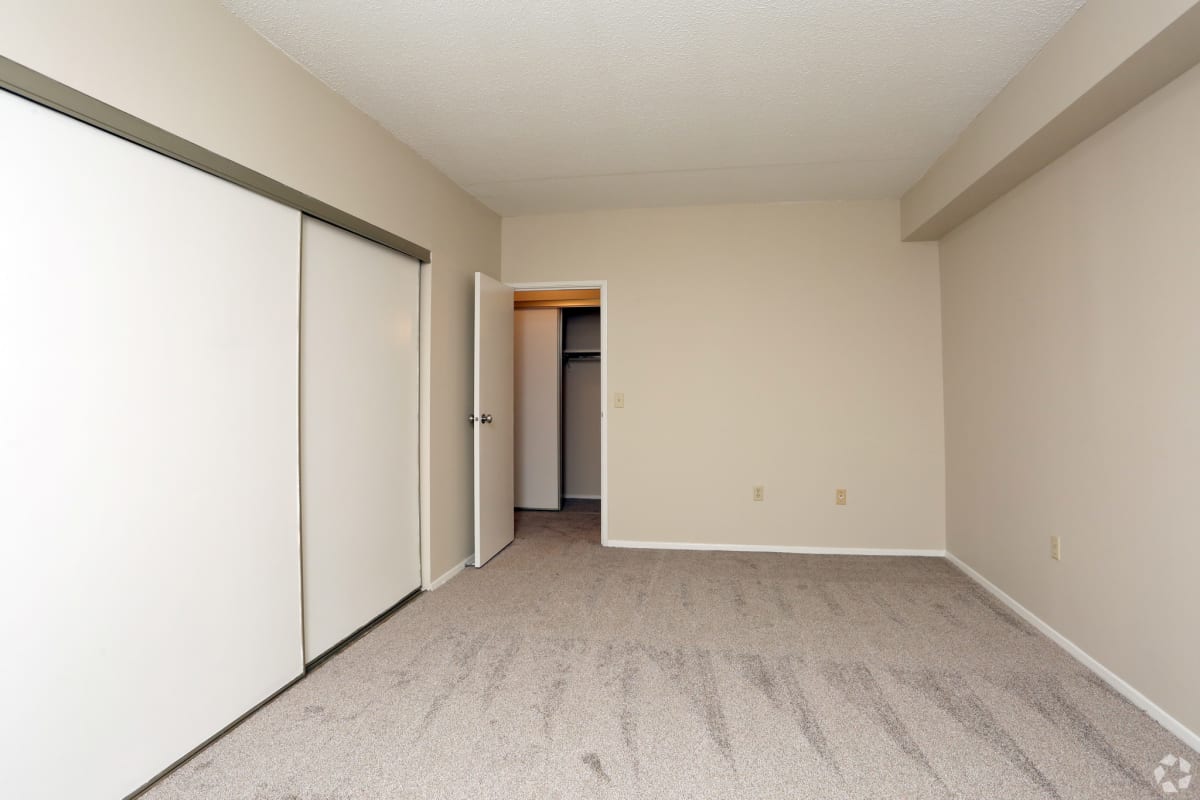 Apartments for Rent in Parma Heights, Ohio Ridgewood Park